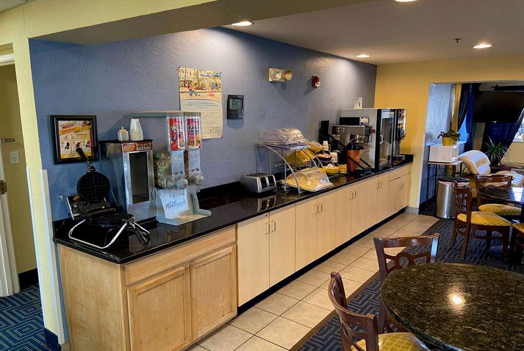 Days Inn Pryor Creek Facilities photo