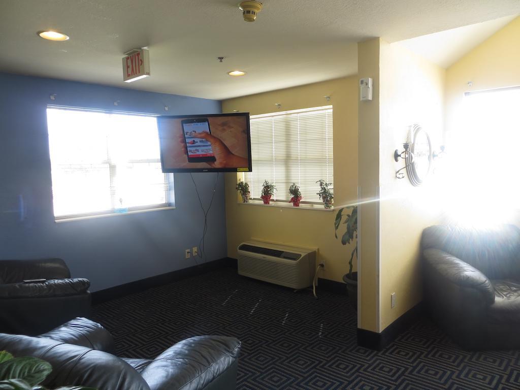 Days Inn Pryor Creek Exterior photo
